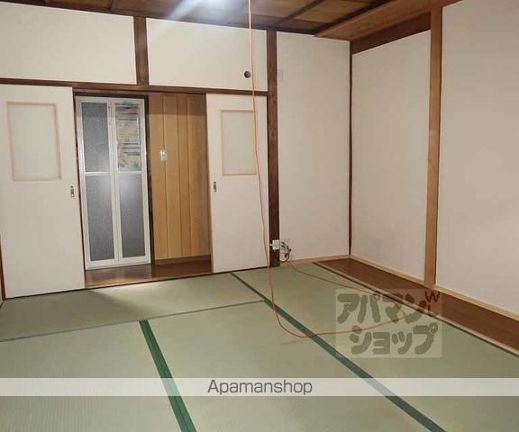 西柳ノ内町貸家14ー2の内装写真