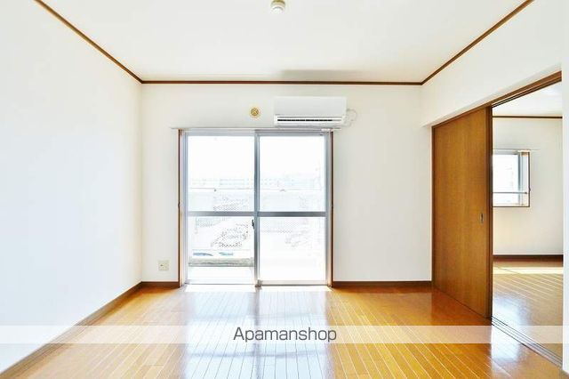 エクシード山城の内装写真