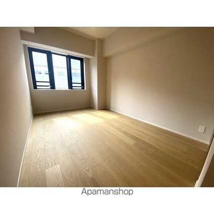 ザ・パークハウス千代田六番町[3LDK/84.2m2]の内装