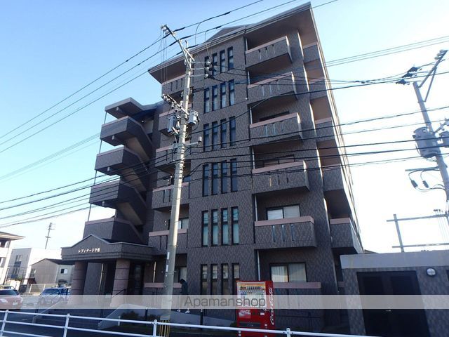 レフィナード今宿の外観写真