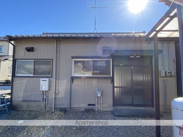 子安町貸家Aの外観写真