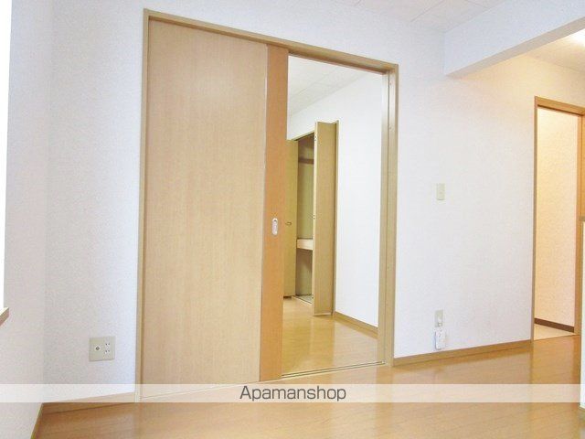 LACUSの内装写真