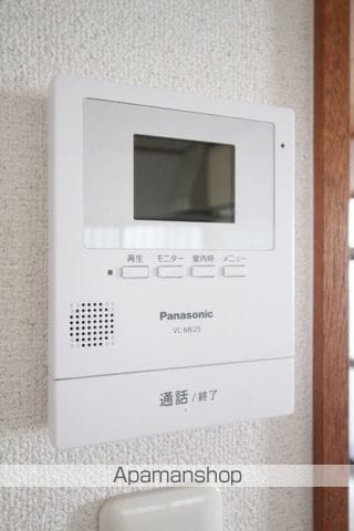 伊島町1丁目14-14戸建ての内装写真