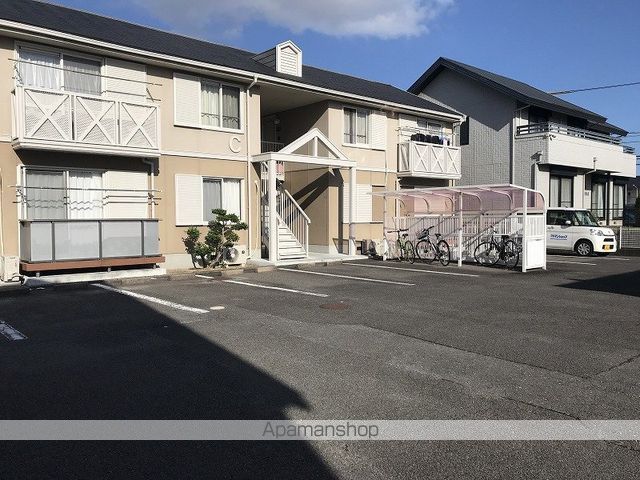 グランドール日永の外観写真