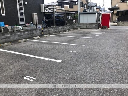 レオパレス本堅田Ⅰ番館[1K/19.87m2]の駐車場