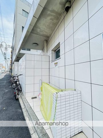 サンドリヨンの玄関写真