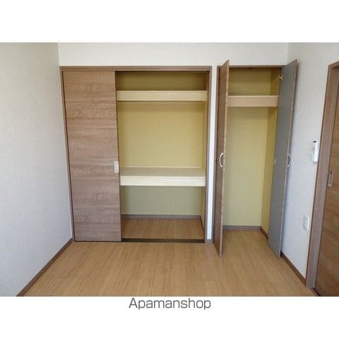 コーポ緑苑の内装写真