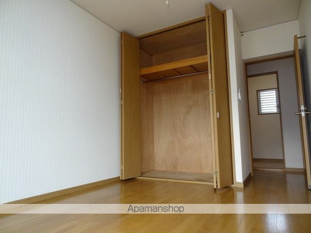 メゾン甲斐[2LDK/58.32m2]の収納