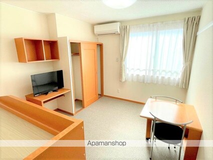 レオパレスＴｗｅｎｔｙ[1K/23.18m2]のリビング・居間2