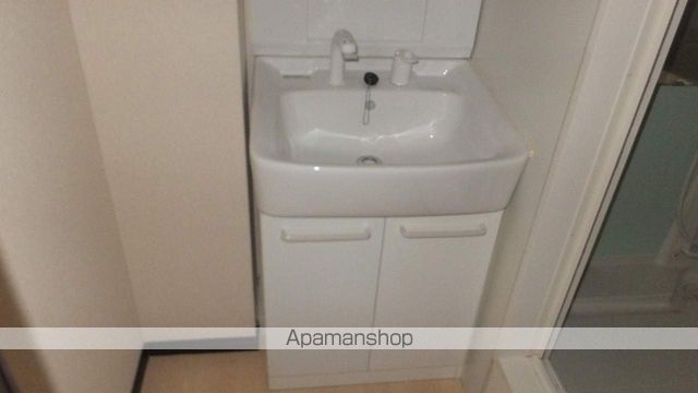 レオパレスBOSHUKE水木の内装写真