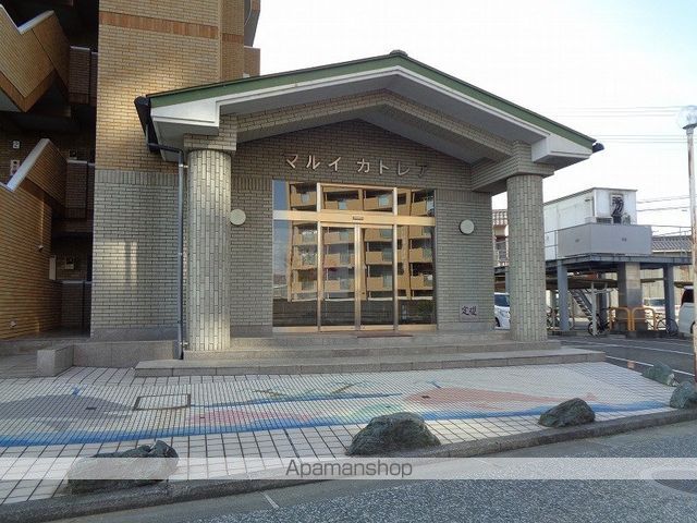 マルイカトレアの玄関写真