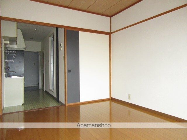 ドムス・ミワ東館の内装写真