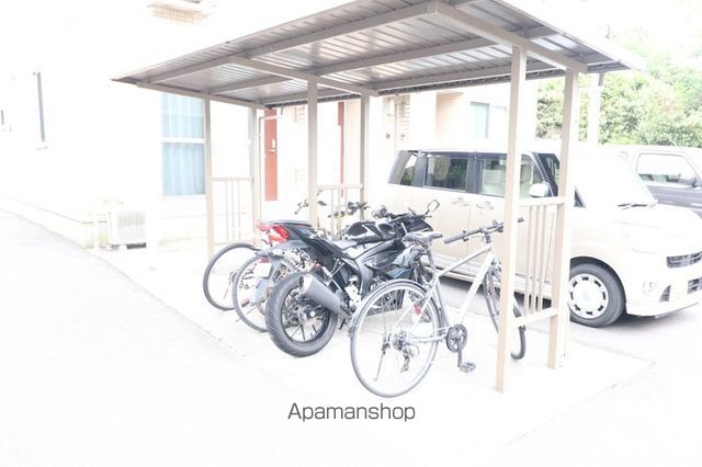 サニーハイツ花棚 A棟の玄関写真