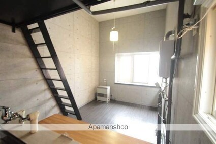 ＡＭＳスイート３５Ａ[1R/23.1m2]のリビング・居間