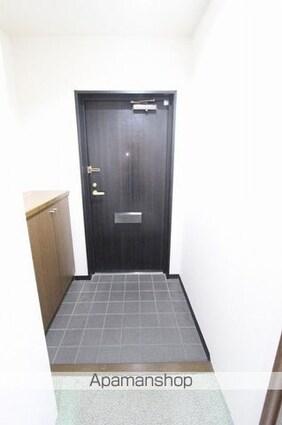 サーパス屋島[3LDK/69.95m2]の玄関