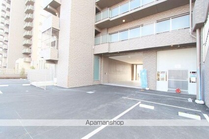 ロイヤルガーデン高松駅西オーシャンビュー弐番館[2LDK/62.13m2]の共用部1
