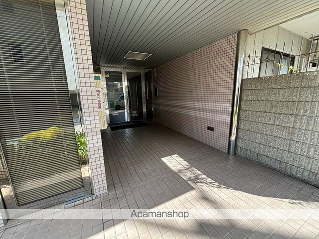 スラン76の玄関写真