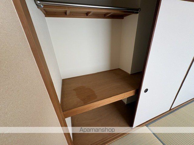 大枝ハイツの内装写真