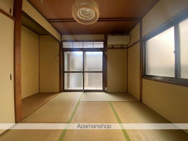 西野荘の内装写真