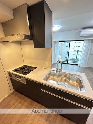 クレストコート上野[2LDK/50.66m2]のキッチン