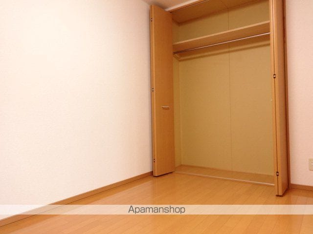 ラインストリームの内装写真