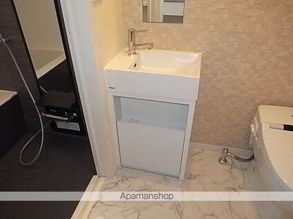 ラ・ヴィ・アン・ローズ[1K/23.17m2]の洗面所