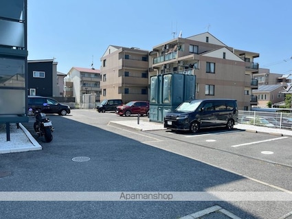 ｌａ　ｇｒａｃｅ　ｕｎ[1K/23m2]の駐車場3