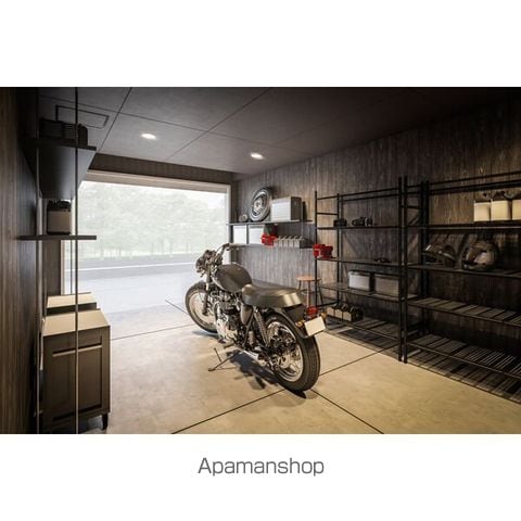 Y.K Garage湘南大和の内装写真