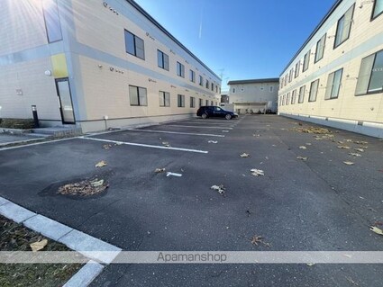 レオパレスａｙｅ．Ⅰ[1K/23.18m2]の駐車場