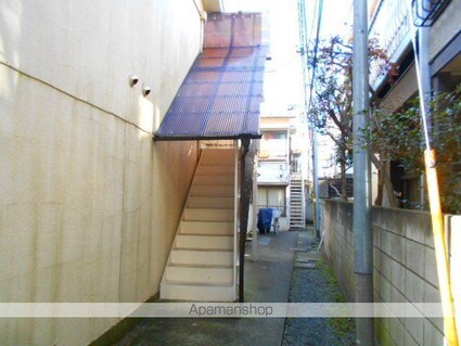 東京都中野区大和町１丁目[1R/19.44m2]のエントランス