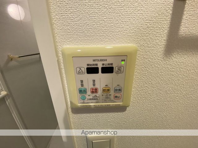 ドゥーエESAKAIIIの内装写真