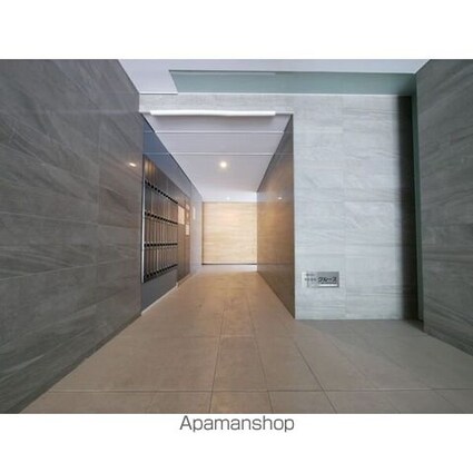 コンフォート新栄[1K/26.66m2]のエントランス