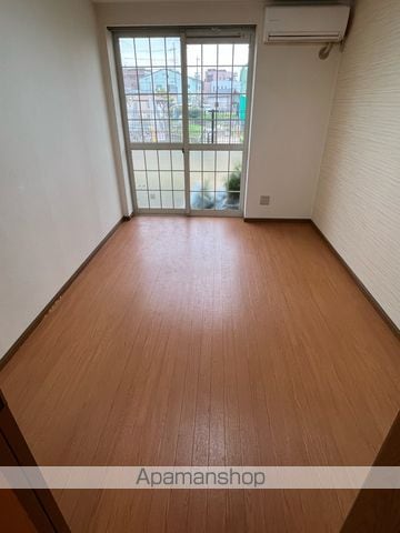 グリーンガーデンハイツの内装写真