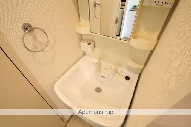 プルミエールメゾン江坂の内装写真