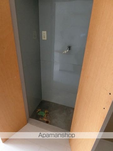 ハイツ三幸プレイス広沢Bの内装写真