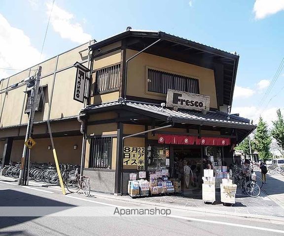 ヴァンイーストウエストの周辺写真