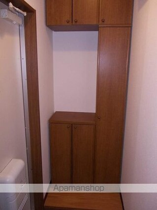 宮城県仙台市青葉区上愛子字蛇台原[2DK/40.04m2]の玄関