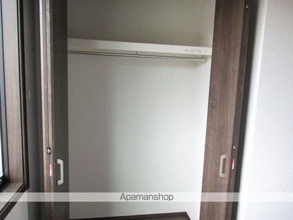 ロジェ　コンフォールⅢ[1LDK/36.08m2]の収納