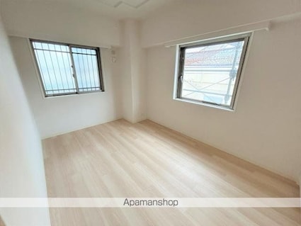 ＴＡＫ　ＰＬＡＺＡⅡ[2LDK/54.13m2]のリビング・居間2