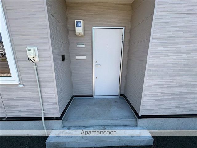 ソレイユ早来IIの玄関写真
