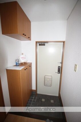岐阜県美濃加茂市加茂野町鷹之巣[2LDK/57.75m2]の玄関