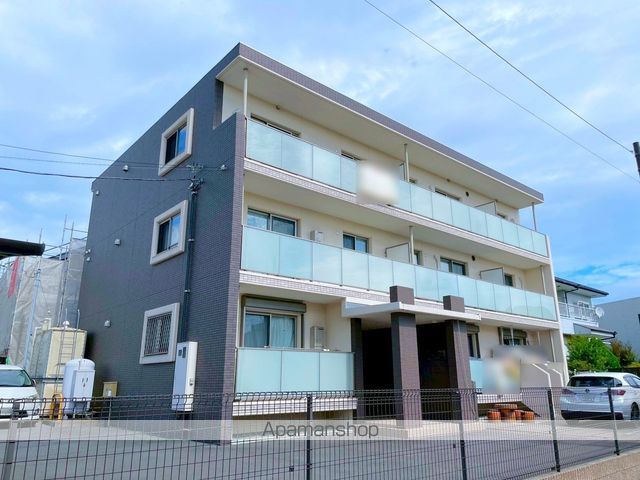 モナベール