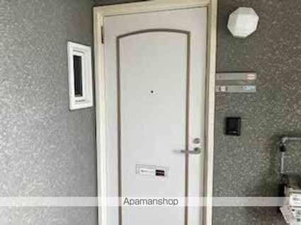 和歌山県和歌山市船所[3DK/51m2]の玄関