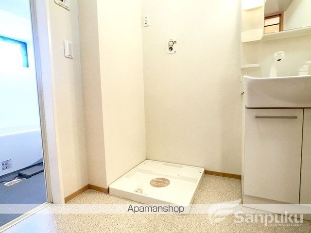 エヴァーフォレストの内装写真