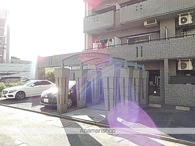 ブルージュ大曽根の玄関写真