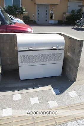 和歌山県和歌山市紀三井寺[1LDK/32.84m2]の共用部1