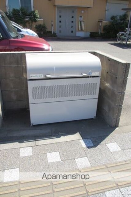 和歌山県和歌山市紀三井寺[1LDK/32.84m2]の共用部1