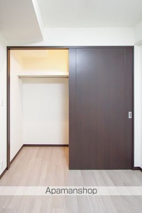 パークフラッツ市谷台町坂（旧アクシルコート市谷台町坂）[1LDK/45.88m2]の収納