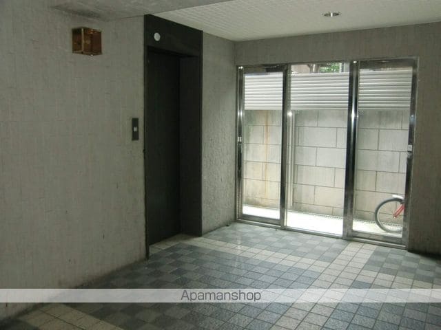 サンホワイト新町の玄関写真