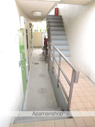 東京都世田谷区代田４丁目[2K/44.55m2]の共用部1